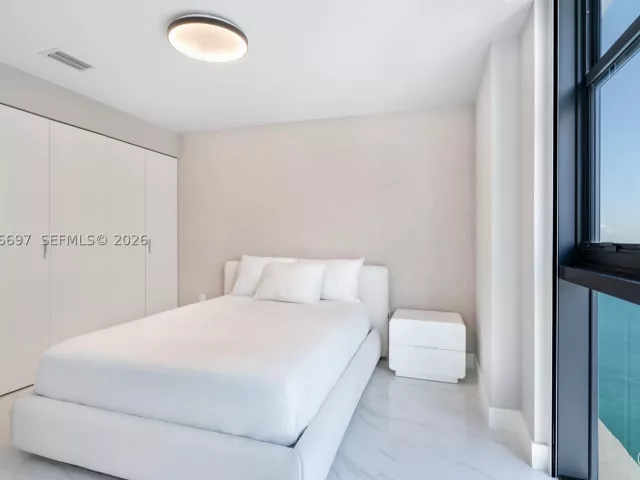 Продажа квартиры #5407 - фото 8975136