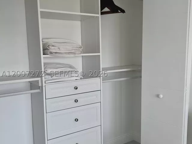 Квартира в аренду номер1011 - фото 9098181