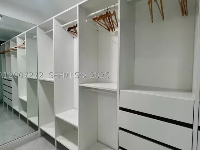 Квартира в аренду номер1011 - фото 9098204
