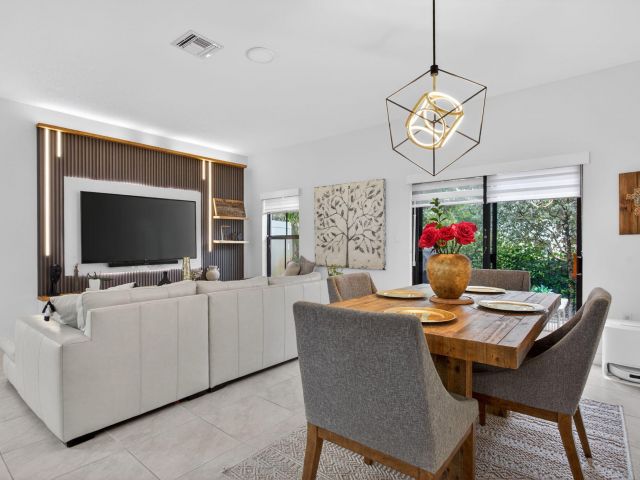 Продажа дома по адресу 873 NW 3rd Way - фото 8528971