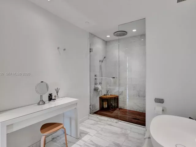 Продажа квартиры #404 - фото 7617989