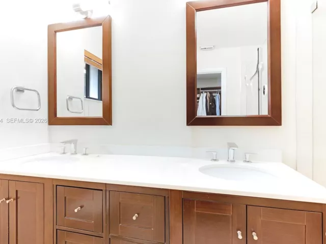 Дом в аренду по адресу 10137 Costa Del Sol Blvd A-57 - фото 7618085