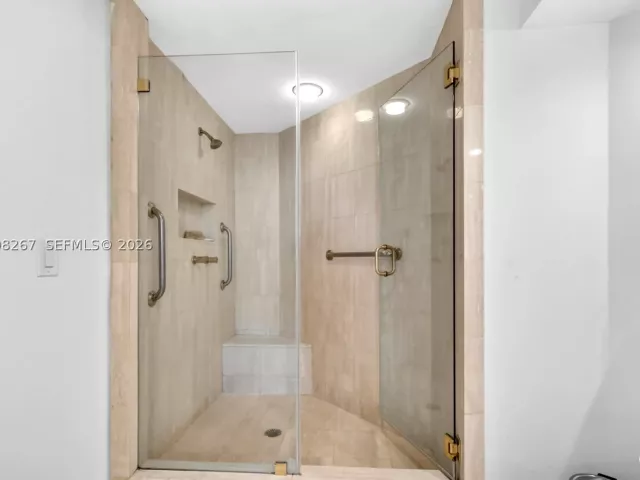 Квартира в аренду номер2305 - фото 9124112