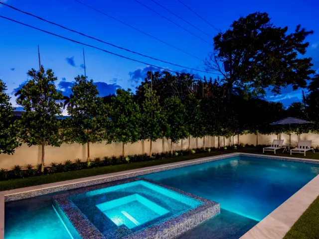 Продажа дома по адресу 1351 Cocoanut Road - фото 8920486