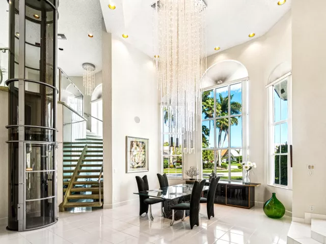 Продажа дома по адресу 7173 Montrico Drive - фото 9034860