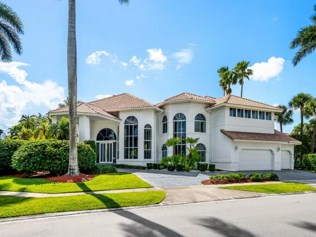 Продажа дома по адресу 7173 Montrico Drive - фото 9034849