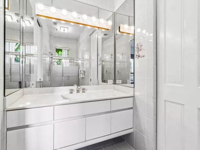 Продажа дома по адресу 7173 Montrico Drive - фото 9034876