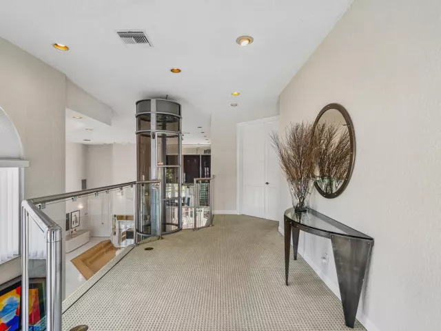 Продажа дома по адресу 7173 Montrico Drive - фото 9034888