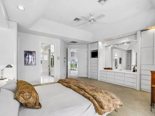 Продажа дома по адресу 7173 Montrico Drive - фото 9034892