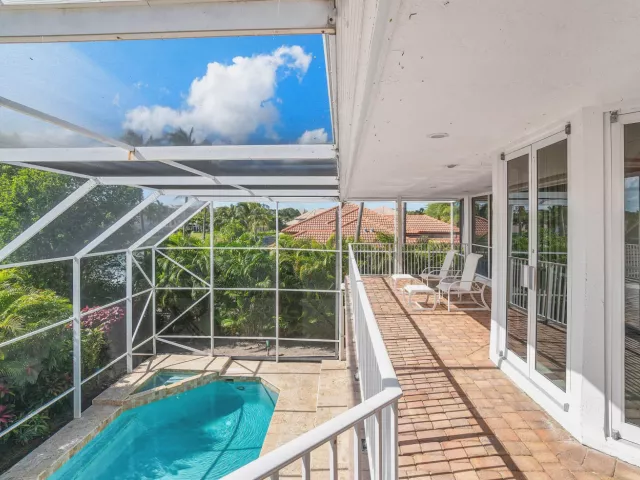 Продажа дома по адресу 7173 Montrico Drive - фото 9034901