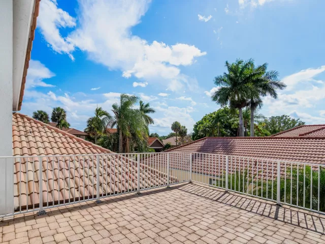 Продажа дома по адресу 7173 Montrico Drive - фото 9034903