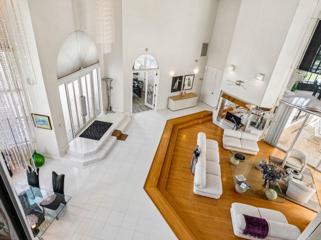 Продажа дома по адресу 7173 Montrico Drive - фото 9034887