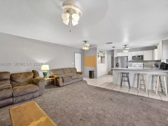 Продажа дома по адресу 16040 SW 283rd St - фото 9123787