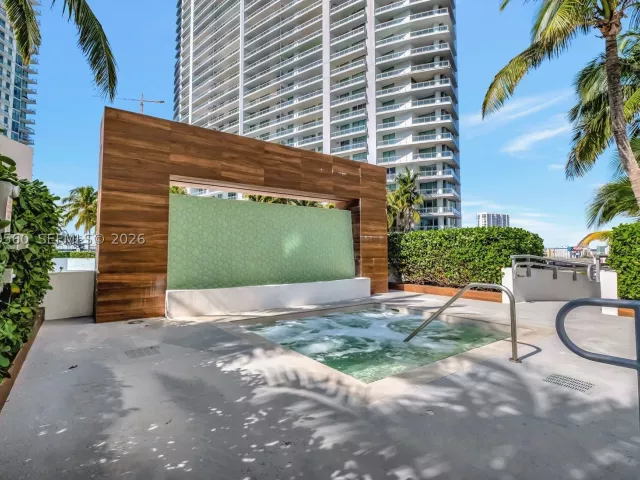 Продажа квартиры #1703 - фото 9312870