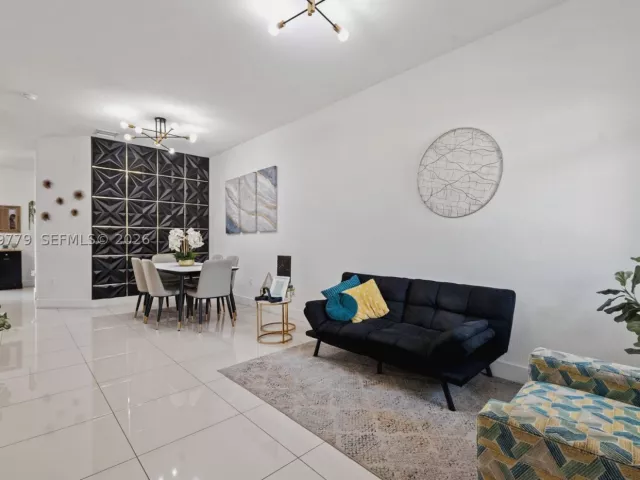 Продажа дома по адресу 12748 SW 131st Ter - фото 8912952