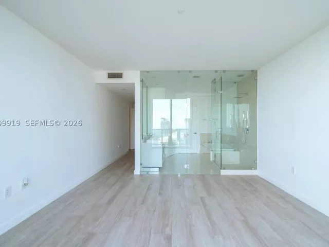 Квартира в аренду номер4906 - фото 9124688