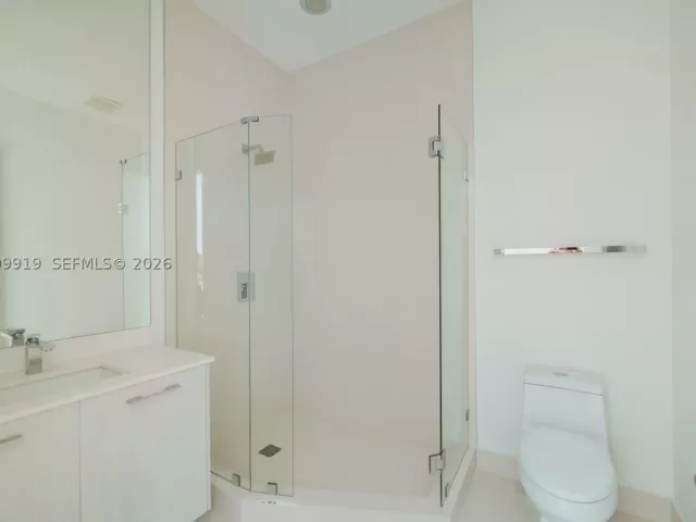 Квартира в аренду номер4906 - фото 9124695