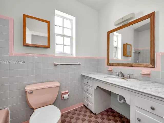 Продажа дома по адресу 6065 N Waterway Dr - фото 7627971