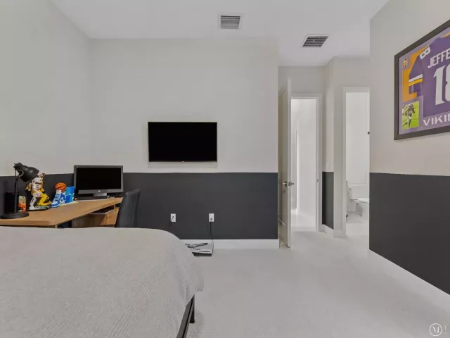 Продажа дома по адресу 9273 Sunflower Meadow Road - фото 9363545