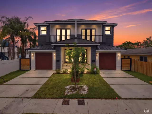 Продажа дома по адресу 819 SW 1st Street - фото 8902148