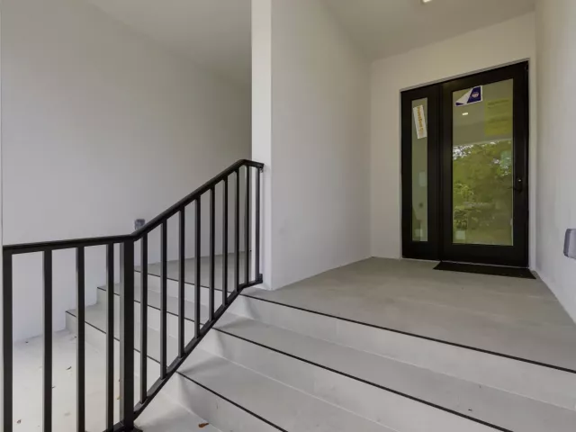 Продажа дома по адресу 821 SW 1st Street - фото 8902133