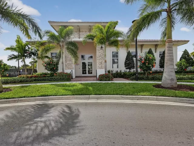 Продажа дома по адресу 12936 NW 22nd Pl - фото 7630515