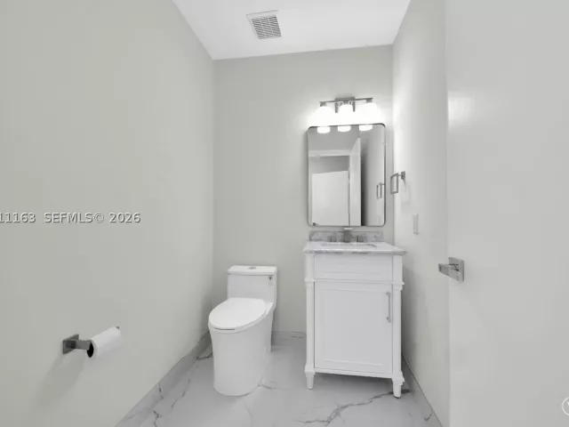 Продажа дома по адресу 8503 SW 83rd St - фото 9373038