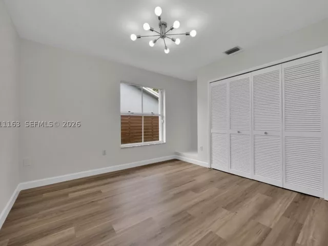 Продажа дома по адресу 8503 SW 83rd St - фото 9373043