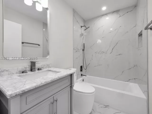 Продажа дома по адресу 8503 SW 83rd St - фото 9373045