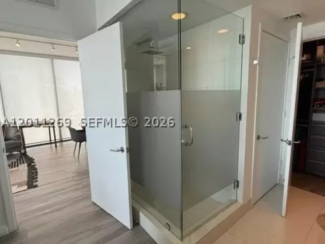 Квартира в аренду номер3408 - фото 9030735