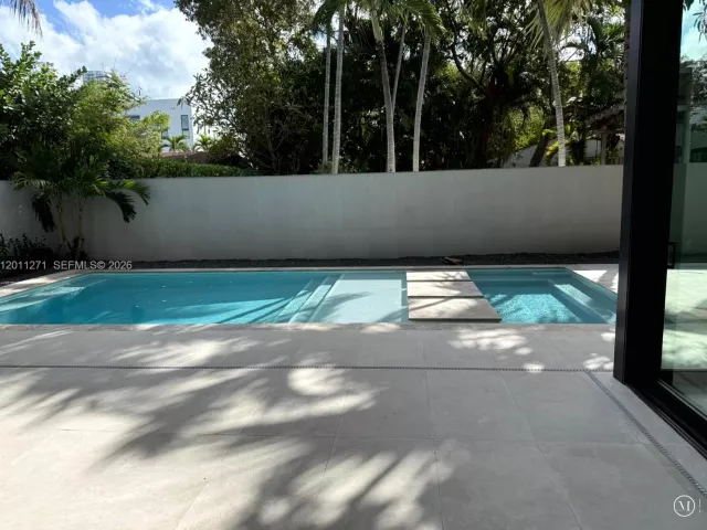 Продажа дома по адресу 125 SW 29th Rd - фото 7634094