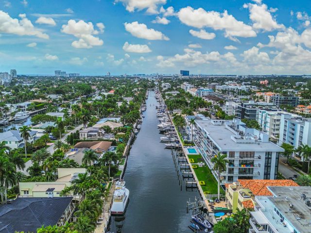 Продажа дома по адресу 170 Isle Of Venice Drive - фото 8964612