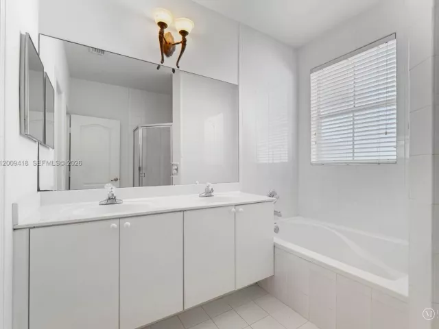 Продажа дома по адресу 8721 SW 2nd Ter 0 - фото 7637746
