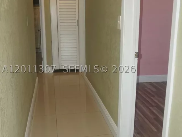 Продажа дома по адресу 335 NW 187th St - фото 9342461