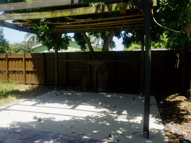 Продажа дома по адресу 335 NW 187th St - фото 9342477
