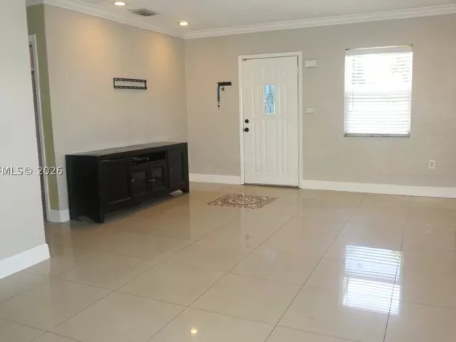 Продажа дома по адресу 335 NW 187th St - фото 9342479