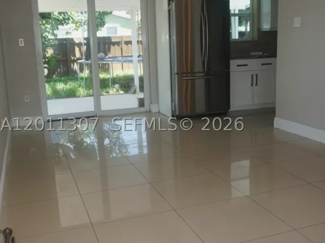 Продажа дома по адресу 335 NW 187th St - фото 9342452