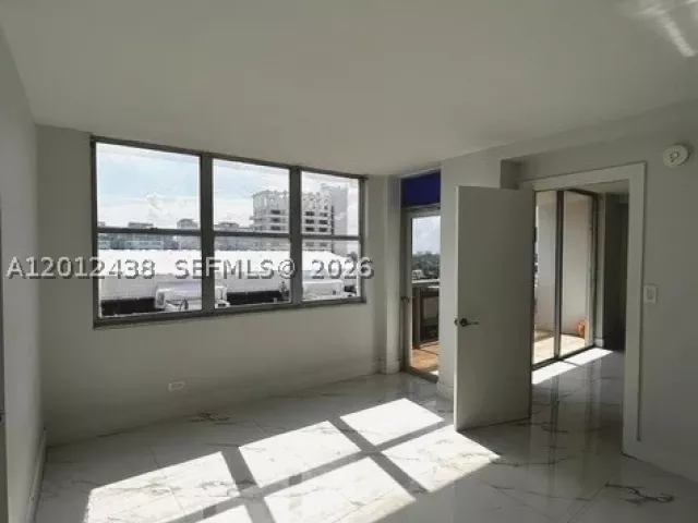 Квартира в аренду номер1033 - фото 9045395