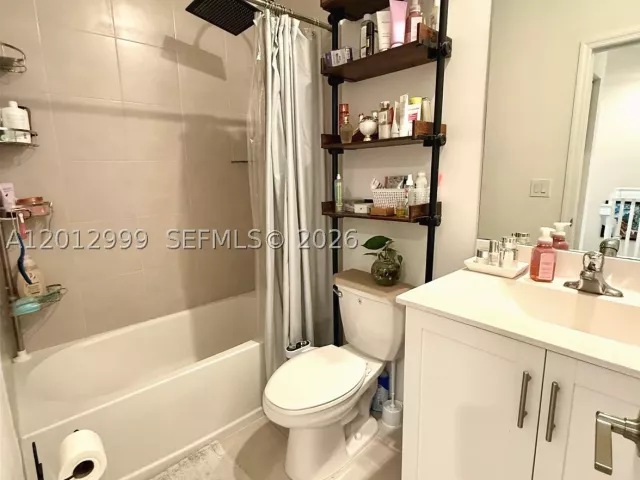 Продажа дома по адресу 788 NE 208 Lane - фото 8983088