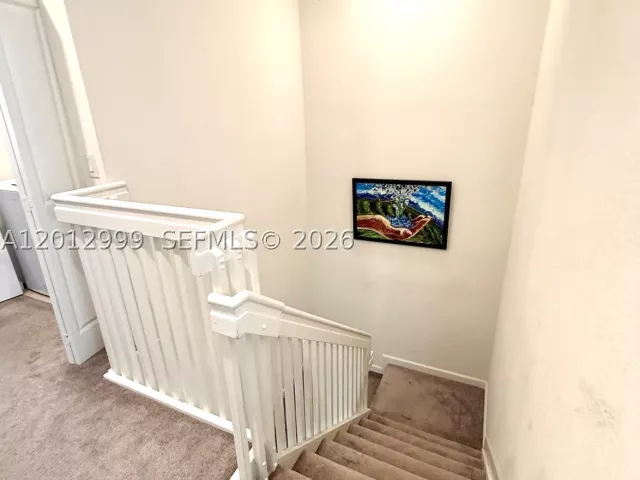 Продажа дома по адресу 788 NE 208 Lane - фото 8983090
