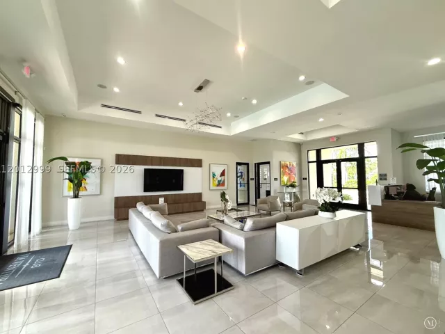 Продажа дома по адресу 788 NE 208 Lane - фото 8983113