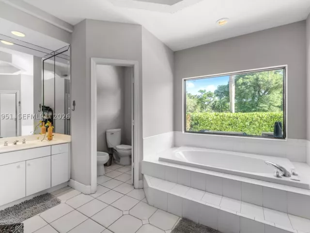 Продажа дома по адресу 12019 SW 77th Ter - фото 9304156