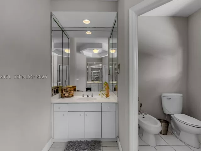 Продажа дома по адресу 12019 SW 77th Ter - фото 9304157