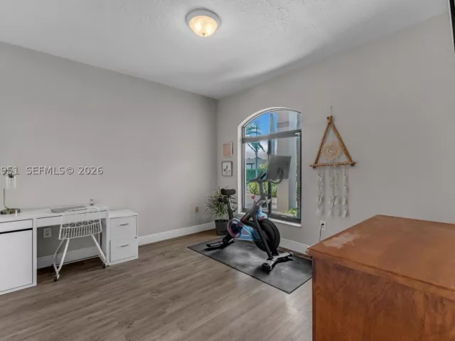 Продажа дома по адресу 12019 SW 77th Ter - фото 9304160