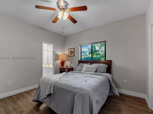 Продажа дома по адресу 12019 SW 77th Ter - фото 9304163