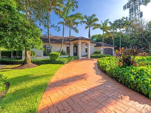 Продажа дома по адресу 12019 SW 77th Ter - фото 9304135