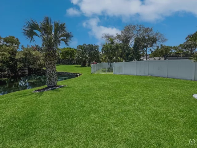 Продажа дома по адресу 180 NW 47th Avenue - фото 9358524