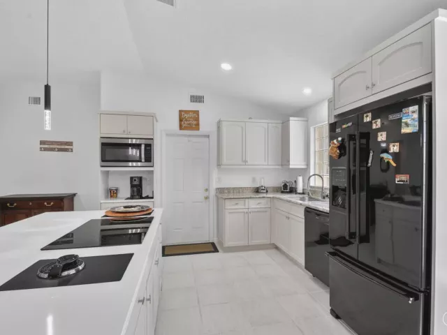 Продажа дома по адресу 1084 Aspri Way - фото 9270489