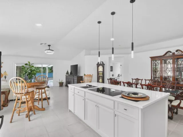 Продажа дома по адресу 1084 Aspri Way - фото 9270491