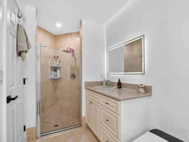 Продажа дома по адресу 1084 Aspri Way - фото 9270501